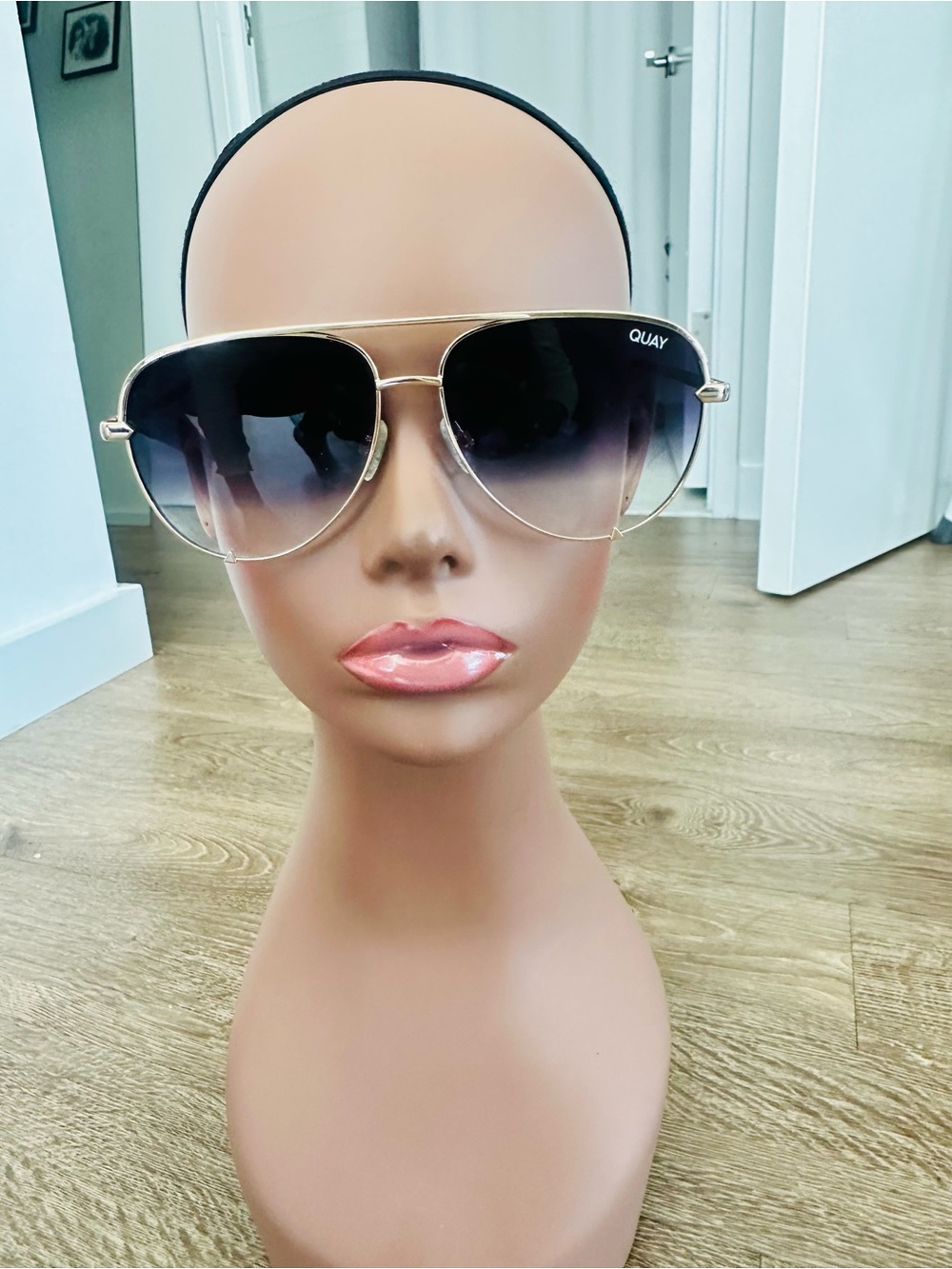 Quay Australia Gold Aviator Sunglasses with Black Gradient Lenses ombré shade.